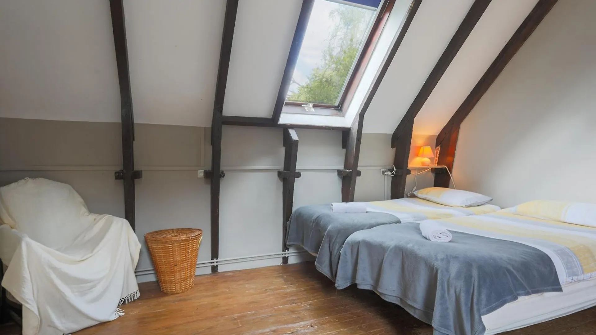 Gite Le Cornouaille - 8 Personnes Plounerin